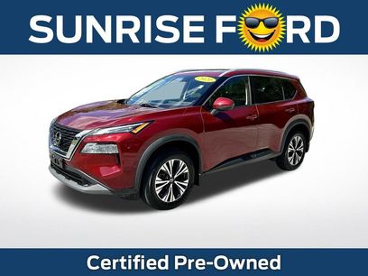 Used 2021 Nissan Rogue SV w/ Premium Package