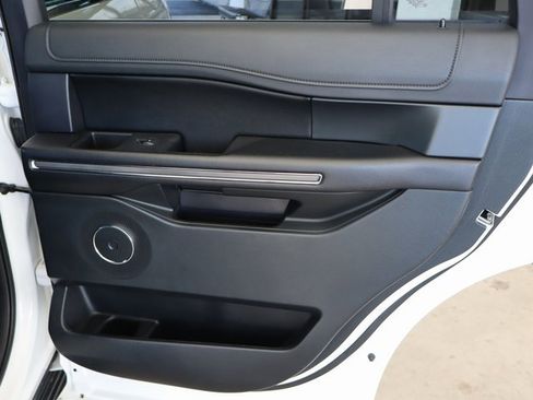 Used 2020 Ford Expedition XLT w/ Equipment Group 202A image 48