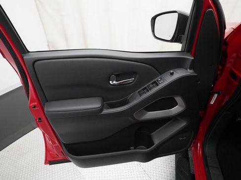 Certified 2023 Nissan Frontier SV w/ SV Convenience Package image 27