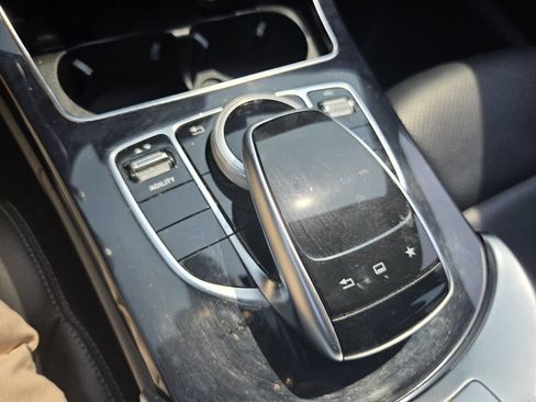 Used 2015 Mercedes-Benz C 300 4MATIC Sedan image 22