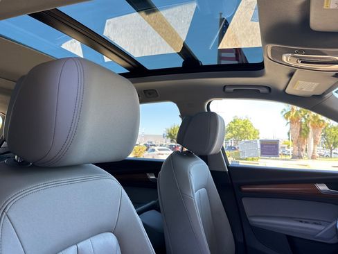 Used 2021 Audi Q5 2.0T Premium Plus image 16