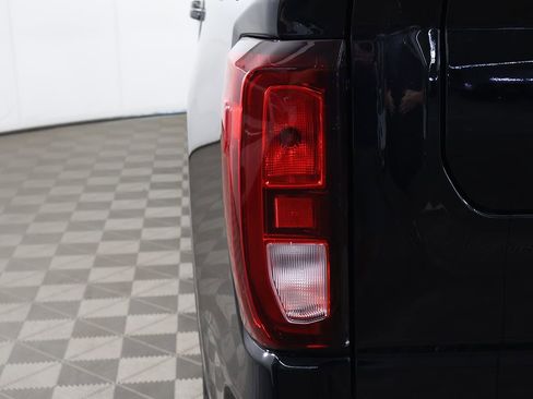 Used 2023 GMC Sierra 1500 Elevation AWD/4WD image 13