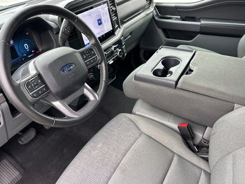 Used 2025 Ford F150 XLT w/ Equipment Group 301A Standard AWD/4WD image 9