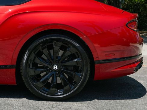 Used 2024 Bentley Continental GT AWD/4WD image 25