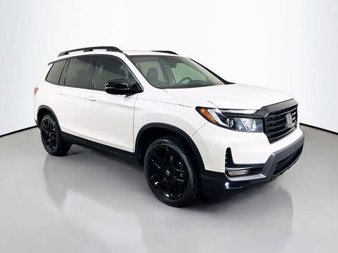 Used 2024 Honda Passport Black Edition image 27