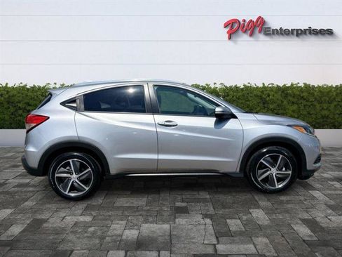 Used 2022 Honda HR-V EX image 10