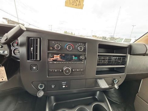 New 2026 Chevrolet Express 2500 image 21
