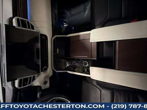 Used 2023 Toyota Tundra Capstone AWD/4WD image 18