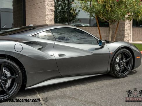 Used 2017 Ferrari 488 GTB RWD image 31