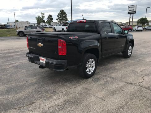 Used 2020 Chevrolet Colorado LT AWD/4WD image 6