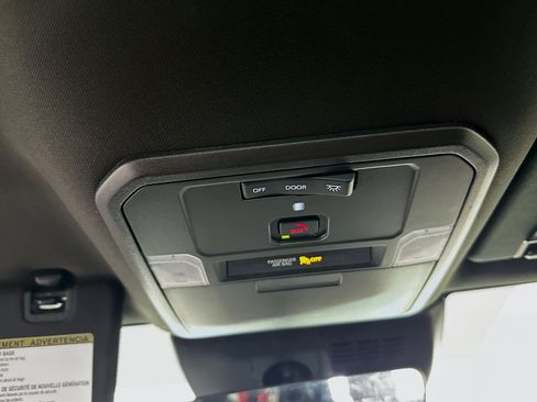 Used 2024 Toyota Tacoma SR5 RWD image 18