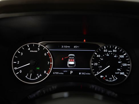 Used 2023 Nissan Rogue SV AWD/4WD image 29