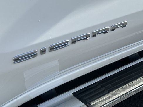 New 2026 GMC Sierra 1500 SLT w/ SLT Premium Package image 32