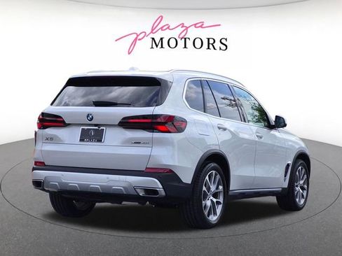 Certified 2026 BMW X5 xDrive40i w/ Premium Package AWD/4WD image 5