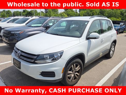 Used 2017 Volkswagen Tiguan S AWD/4WD image 3
