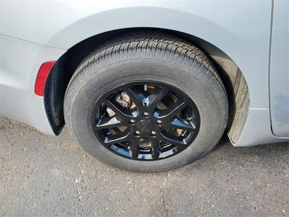 Used 2024 Chrysler Pacifica Touring-L