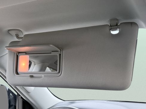 Used 2021 Nissan Armada SV w/ SV Appearance Package image 69