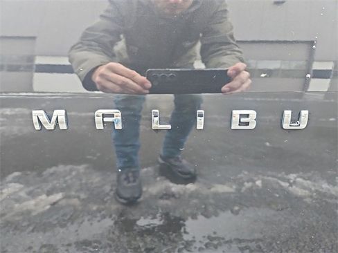 Used 2024 Chevrolet Malibu LS image 38