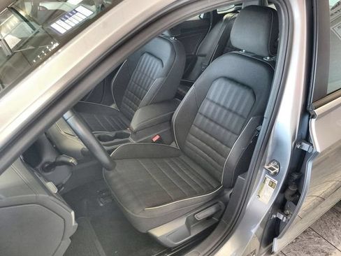 Used 2024 Volkswagen Jetta Sport FWD image 11