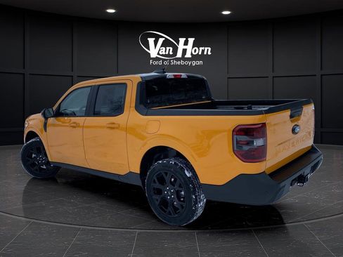 New 2026 Ford Maverick Lariat w/ Black Appearance Package image 3