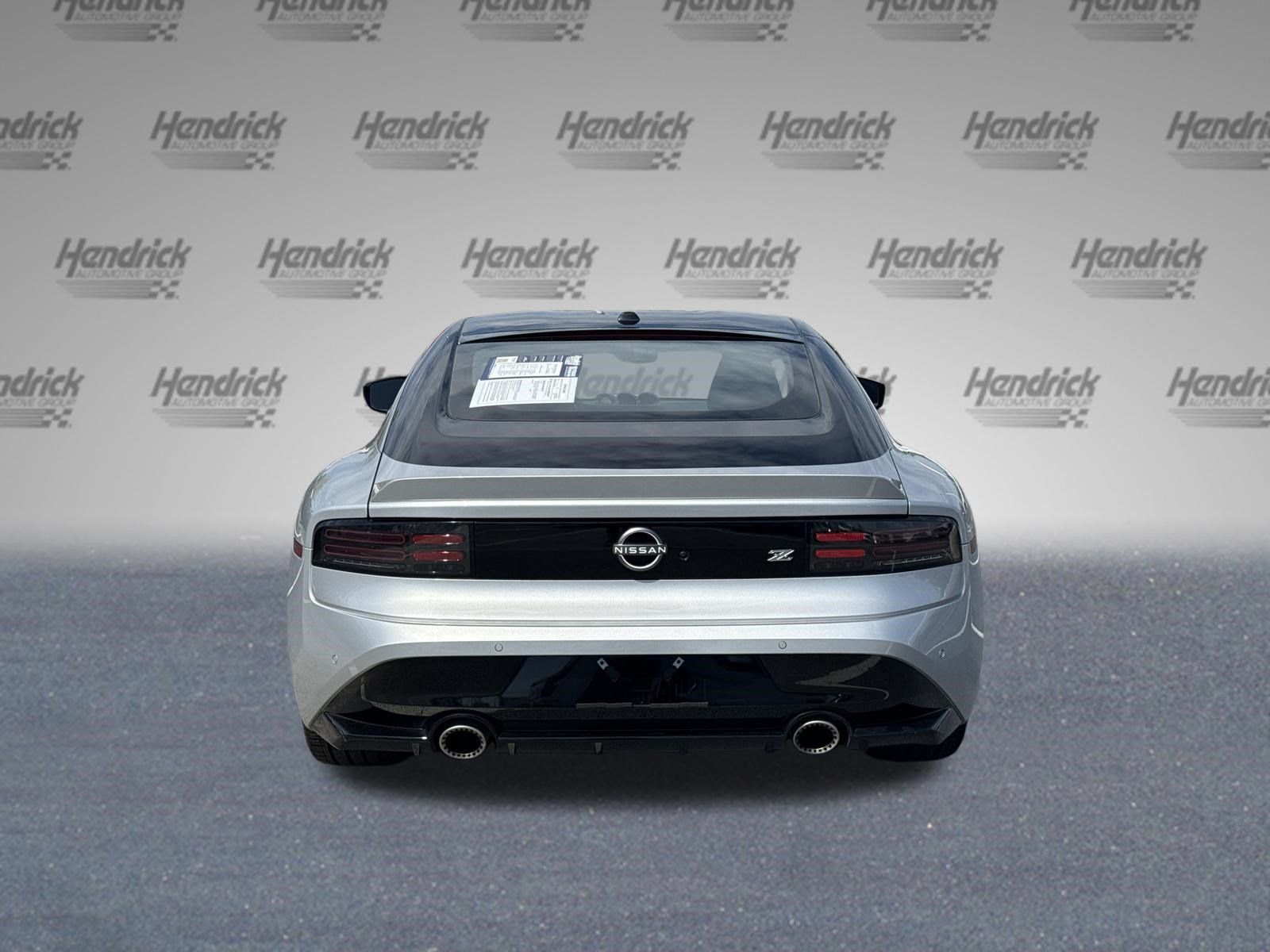 Used 2025 Nissan Z Performance w/ Floor Mat Package RWD image 8