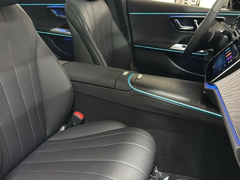 New 2026 Mercedes-Benz E 350 4MATIC Sedan image 34