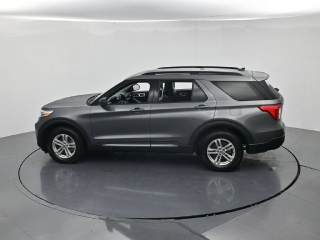 Certified 2024 Ford Explorer XLT w/ Equipment Group 202A AWD/4WD image 46