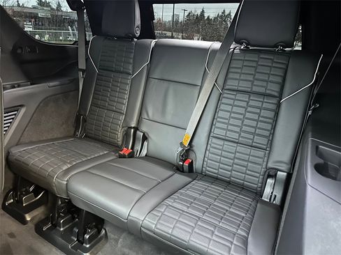 Certified 2023 Cadillac Escalade V w/ Heavy-Duty Trailer Package image 17