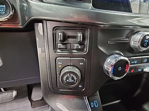 Used 2022 Ford F150 XLT w/ Equipment Group 302A High image 21