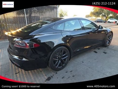 Used 2021 Tesla Model S Plaid image 2