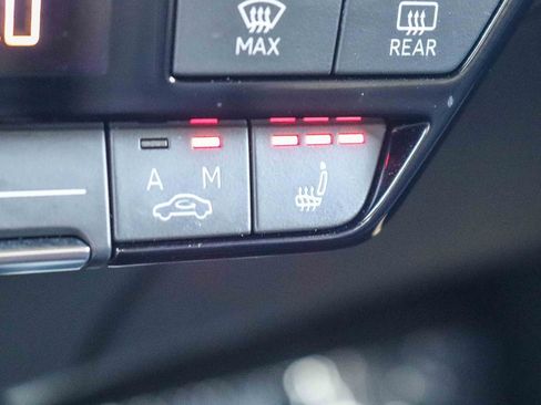 Used 2023 Audi Q4 e-tron Premium Plus RWD image 25