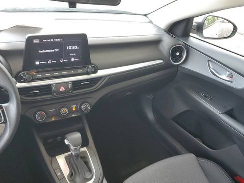 Certified 2023 Kia Forte LXS FWD image 15