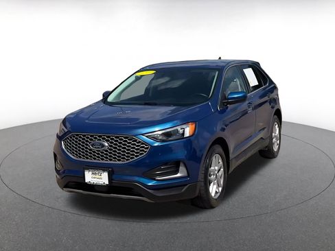 Used 2024 Ford Edge SEL image 7