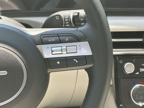 New 2025 Hyundai Tucson SEL image 25