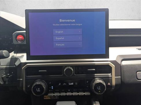 Used 2025 Toyota Tacoma TRD Off-Road w/ TRD Off Road Premium Package AWD/4WD image 10