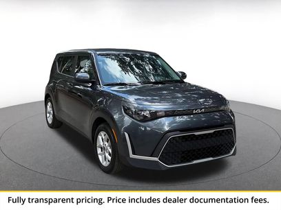 Used 2025 Kia Soul LX w/ LX Technology Package