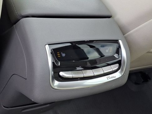 Used 2024 Cadillac XT6 Premium Luxury w/ LPO, Floor Liner Package AWD/4WD image 15