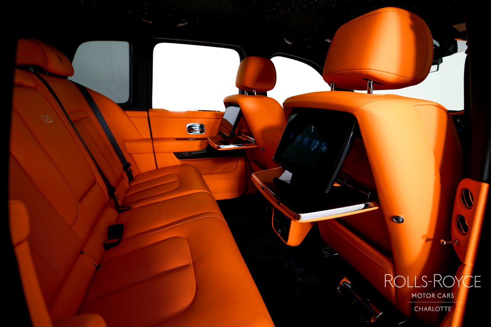 New 2027 Rolls-Royce Cullinan Black Badge AWD/4WD image 31