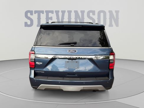 Used 2019 Ford Expedition Limited w/ Equipment Group 301A AWD/4WD image 4