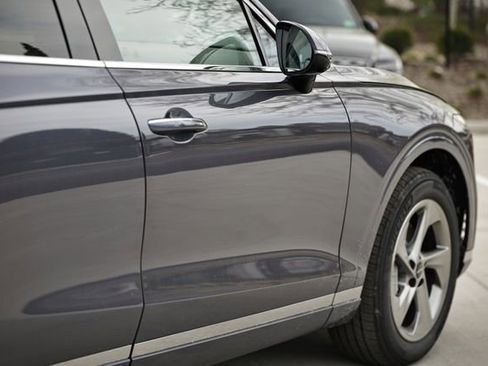 New 2026 Genesis GV70 2.5T Advanced image 8