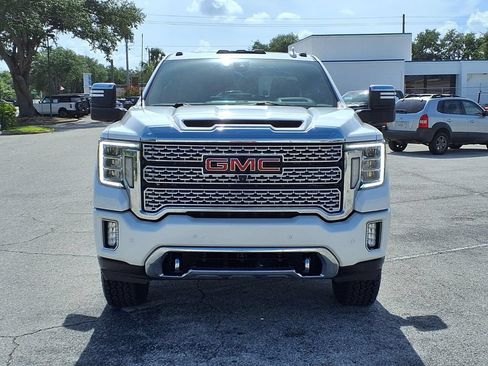 Used 2021 GMC Sierra 3500 Denali w/ Denali Ultimate Package AWD/4WD image 2