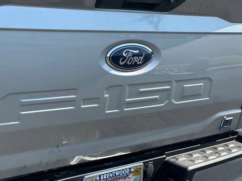 Used 2023 Ford F150 Lightning XLT AWD/4WD image 24