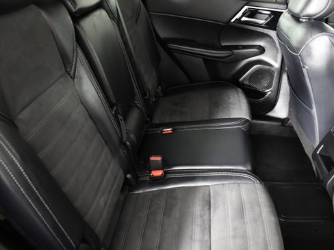 Used 2025 Mitsubishi Outlander SE AWD/4WD image 44