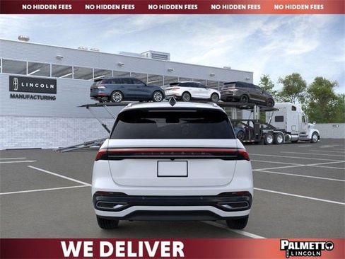 New 2026 Lincoln Nautilus Reserve image 5