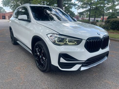 Used 2021 BMW X1 sDrive28i w/ Premium Package FWD image 7