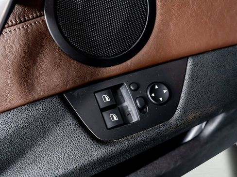 Used 2007 BMW M Coupe image 43