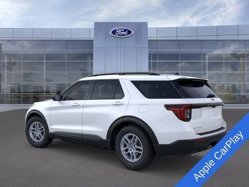 New 2026 Ford Explorer Active RWD image 4