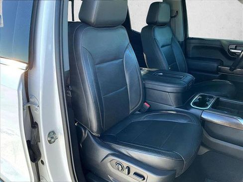 Used 2020 GMC Sierra 1500 SLT w/ SLT Convenience Package image 9