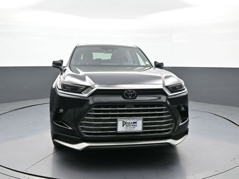 Certified 2025 Toyota Grand Highlander AWD Hybrid image 2
