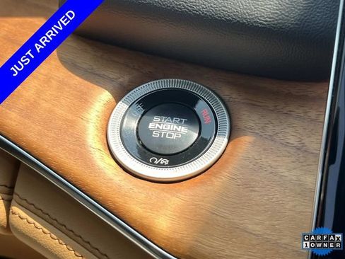 Used 2025 Jeep Grand Cherokee L Summit AWD/4WD image 34